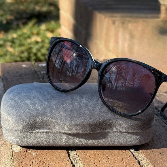 BRAND NEW AUTHENTIC Women’s Gucci Sunglasses  GG1719 56 21-142 main image 5